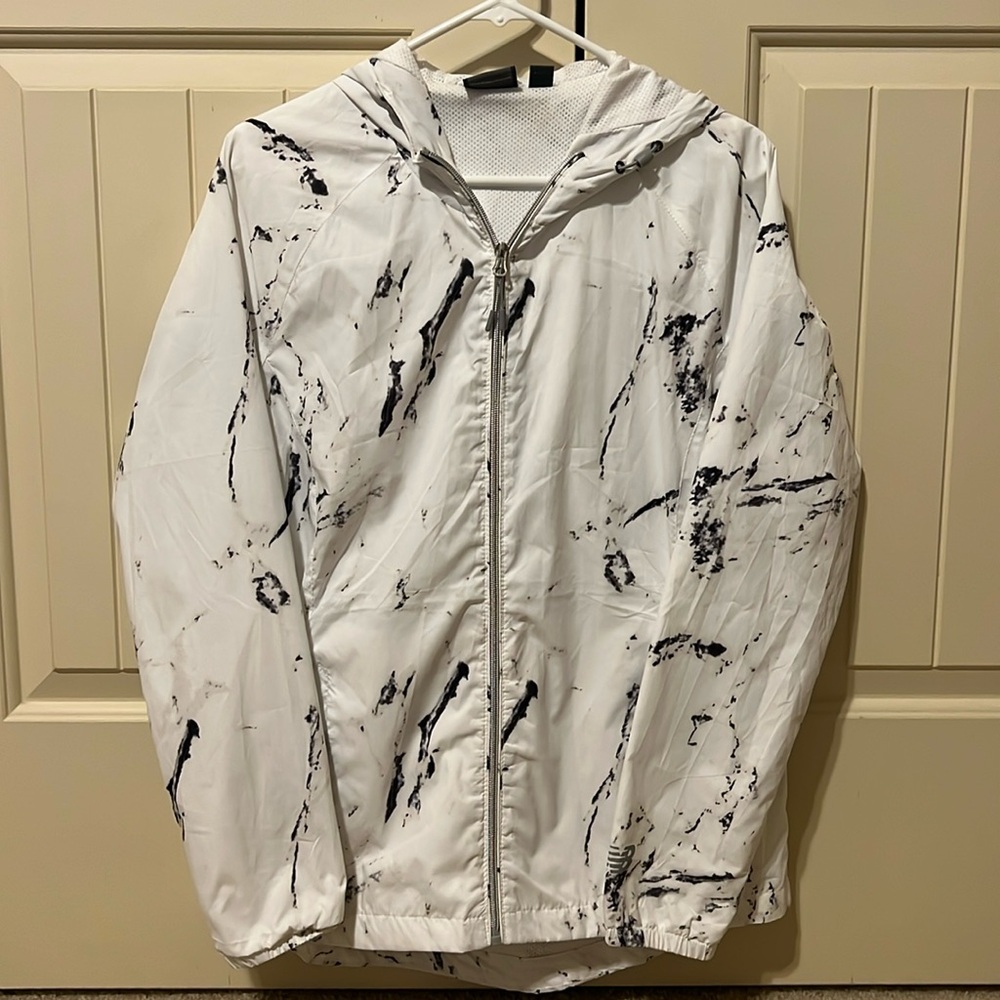 New Balance women’s windbreaker